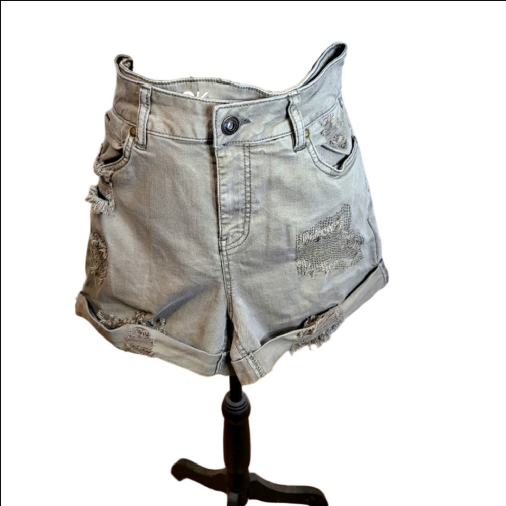 Lovesick Olive Green Flirt Style Distressed Cuffed Shorts Size 12